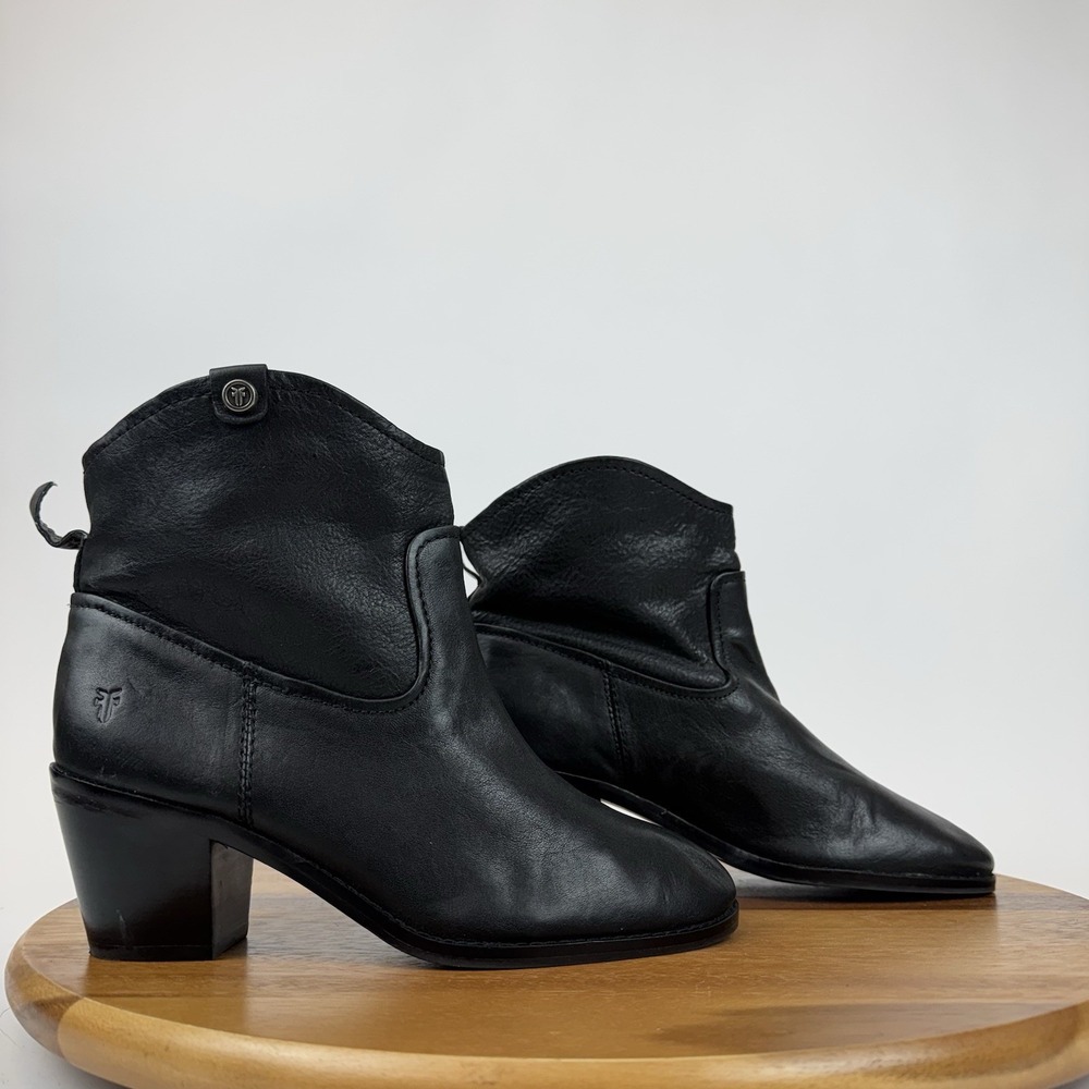 Womens Frye Jolene Black Leather Pull On Heeled Ankle Booties Boots Size 7 M